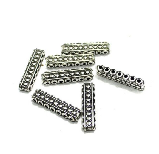 Strings Connectors Silver (pack of 100gm)