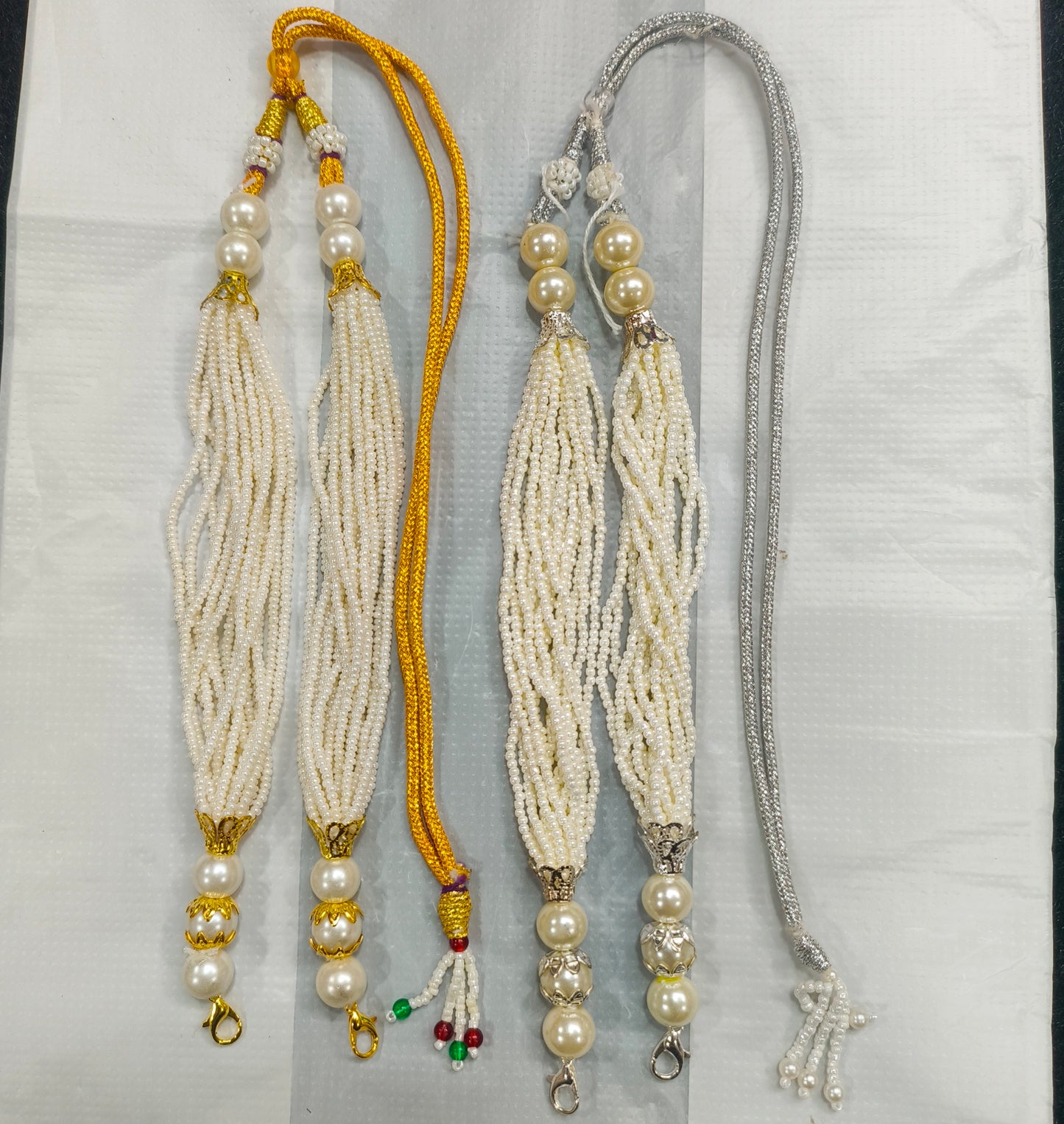 Premium quality necklace chain with hooks